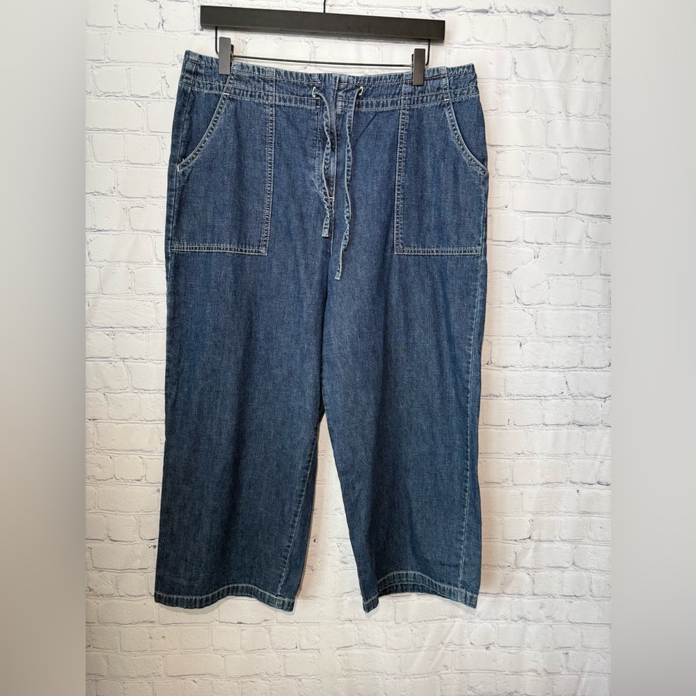 Ann Taylor cropped jeans size 12P